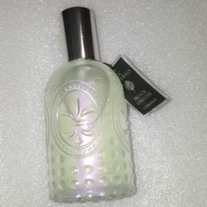 GC Naturals 3.5 oz French Lavender room spray-NEW